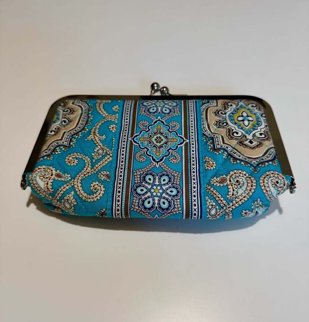 Vera Bradley Totally Turquoise Kisslock Frame Cosmetic Bag